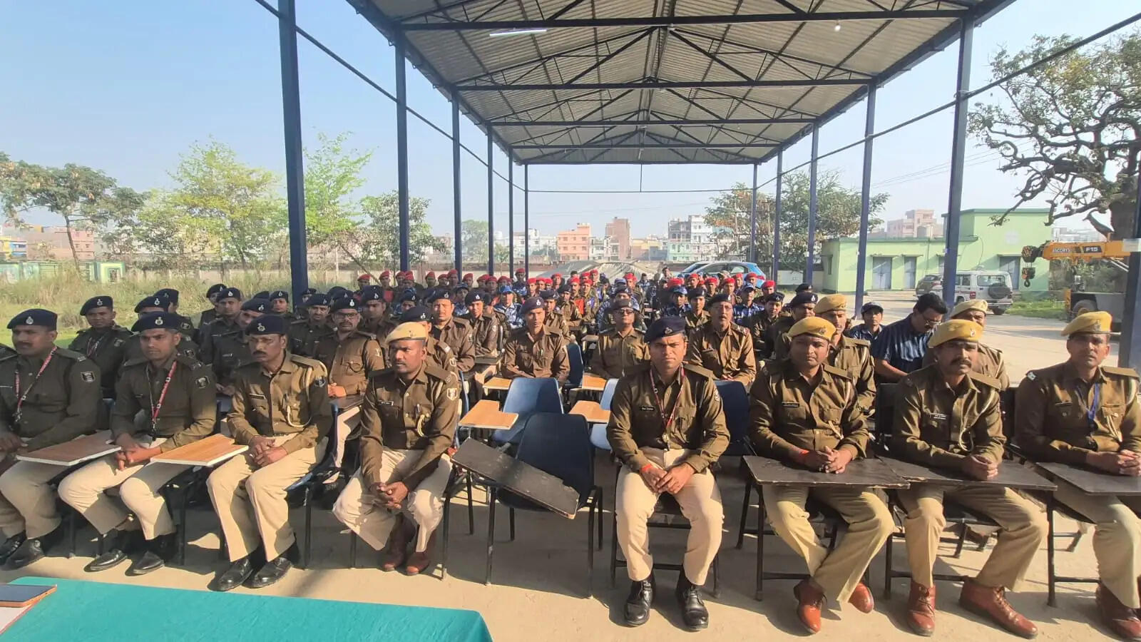 सारण पुलिस ने मॉक ड्रिल कर परखी अपनी ताकत