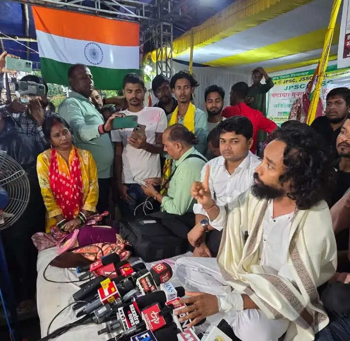 विवादित परीक्षाओं का रद्द होना आंदोलन की ऐतिहासिक जीत : देवेंद्र नाथ महतो