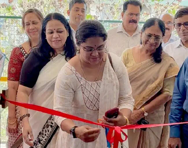 पारिवारिक मूल्यों के सांस्कृतिक संवर्धन में यह केंद्र बनेगा आदर्श एवं अभिप्रेरक: मंत्री परमार