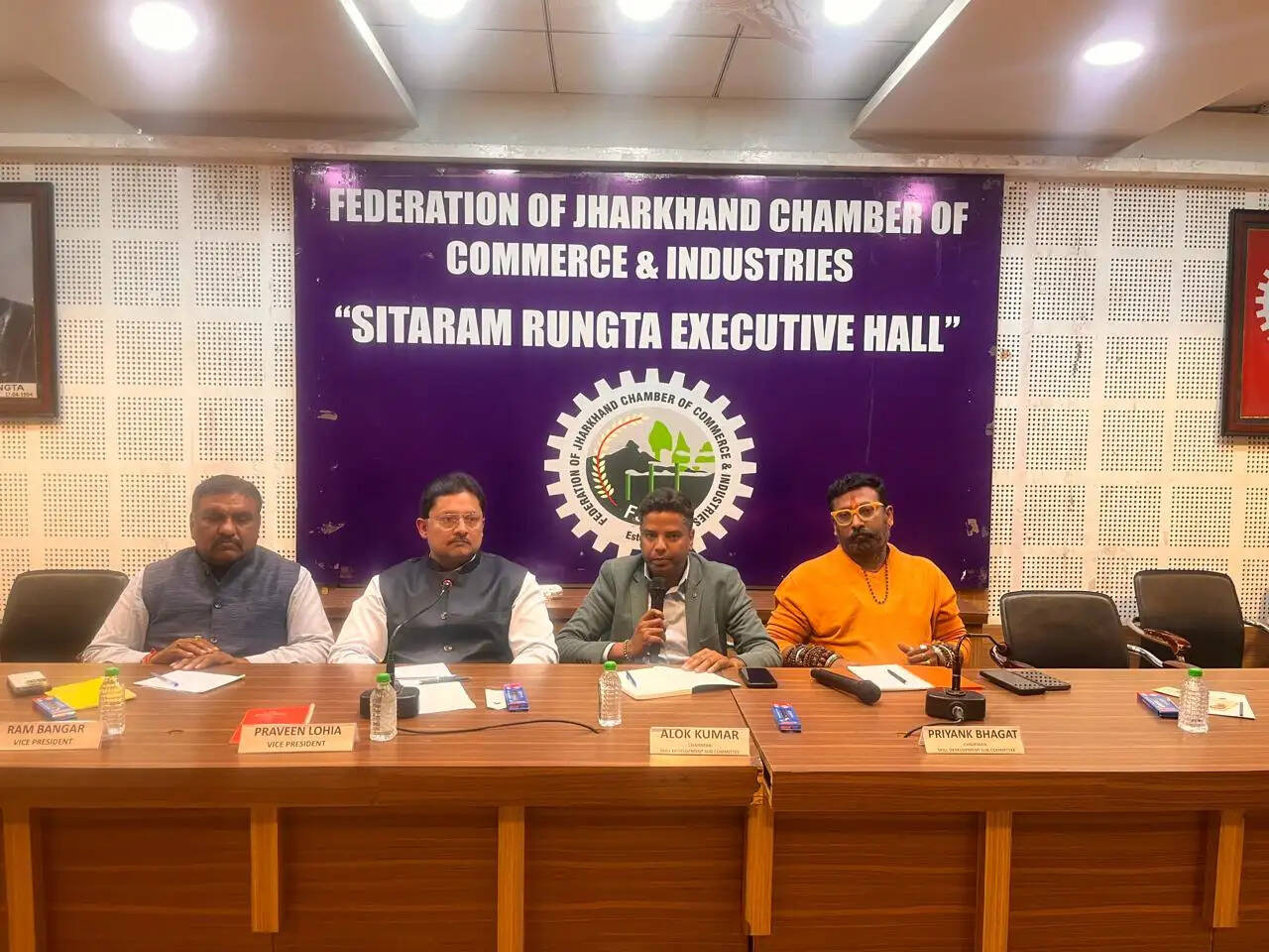 चेंबर के साथ टूल रूम से होनेवाले एमओयू से व्यारपारियों को मिलेगा कुशल मैनपावर