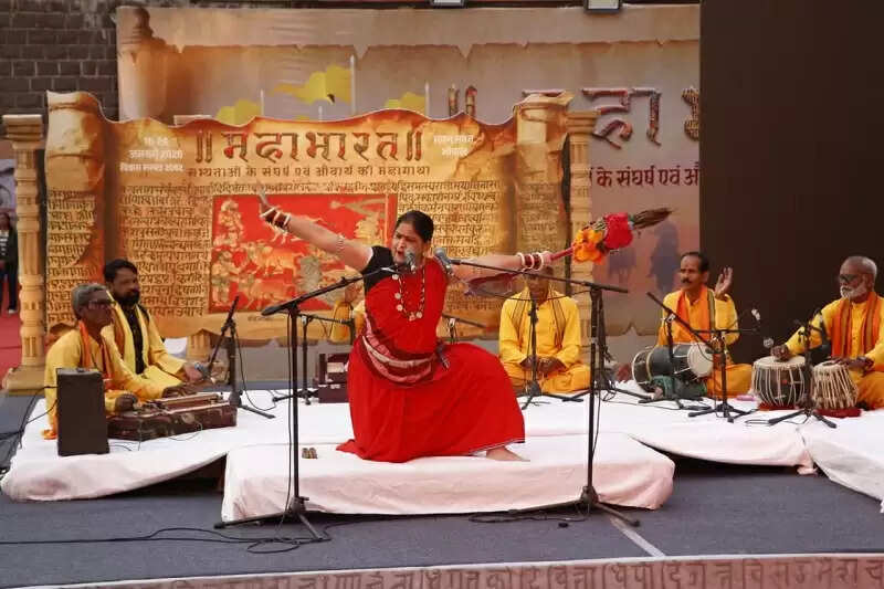 महाभारत समागम के सातवें दिन पंडवानी, सौगंधिका हरणम् एवं महाभारत का मंचन