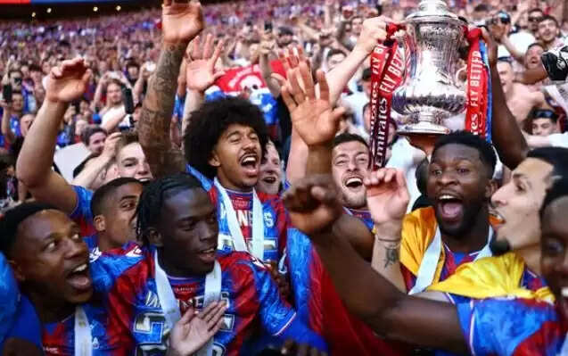 क्रिस्टल पैलेस को मल्टी-क्लब ओनरशिप नियमों के उल्लंघन के चलते यूएफा कॉन्फ्रेंस लीग में किया गया डिमोट