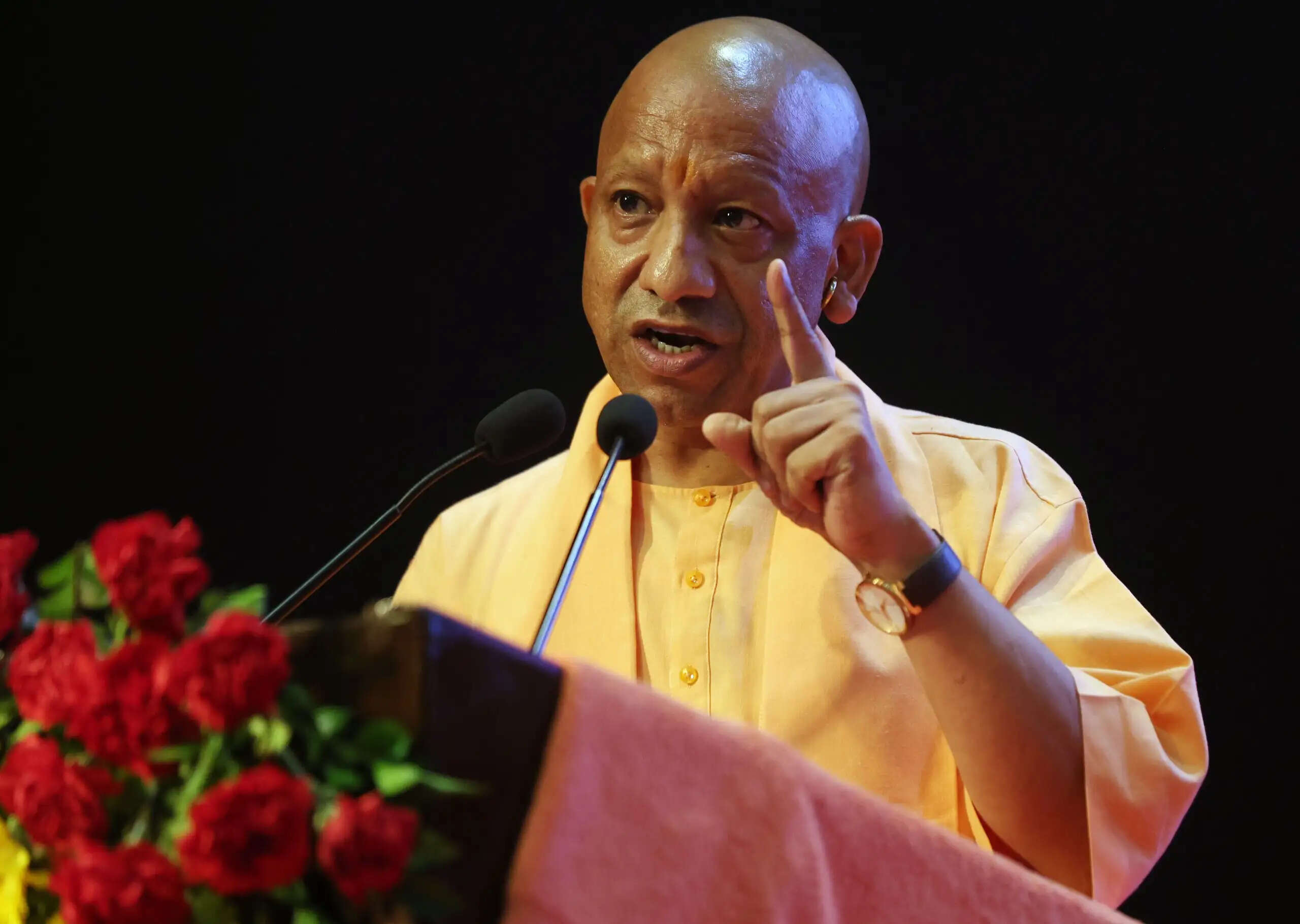 उप्र परिवहन निगम की बसों की लाइव ट्रैकिंग से सुरक्षित बनाया जा रहा यात्रियों का सफर