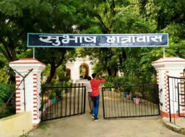 लखनऊ विश्विविद्यालय के छात्रावास में छात्र ने की खुदकुशी