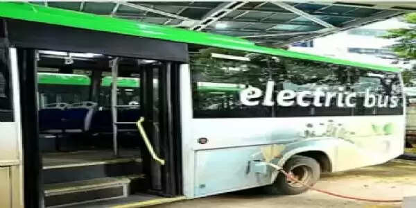 भोपाल से पहली बार इलेक्ट्रिक इंटरसिटी बस सेवा शुरू, इंदौर, उज्जैन और सागर रूट को मिलेंगी नई बसें