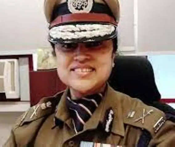 उप्र पुलिस भर्ती में पेपर लीक की लगातार मिल रहीं शिकायतें : डीजी रेणुका मिश्रा