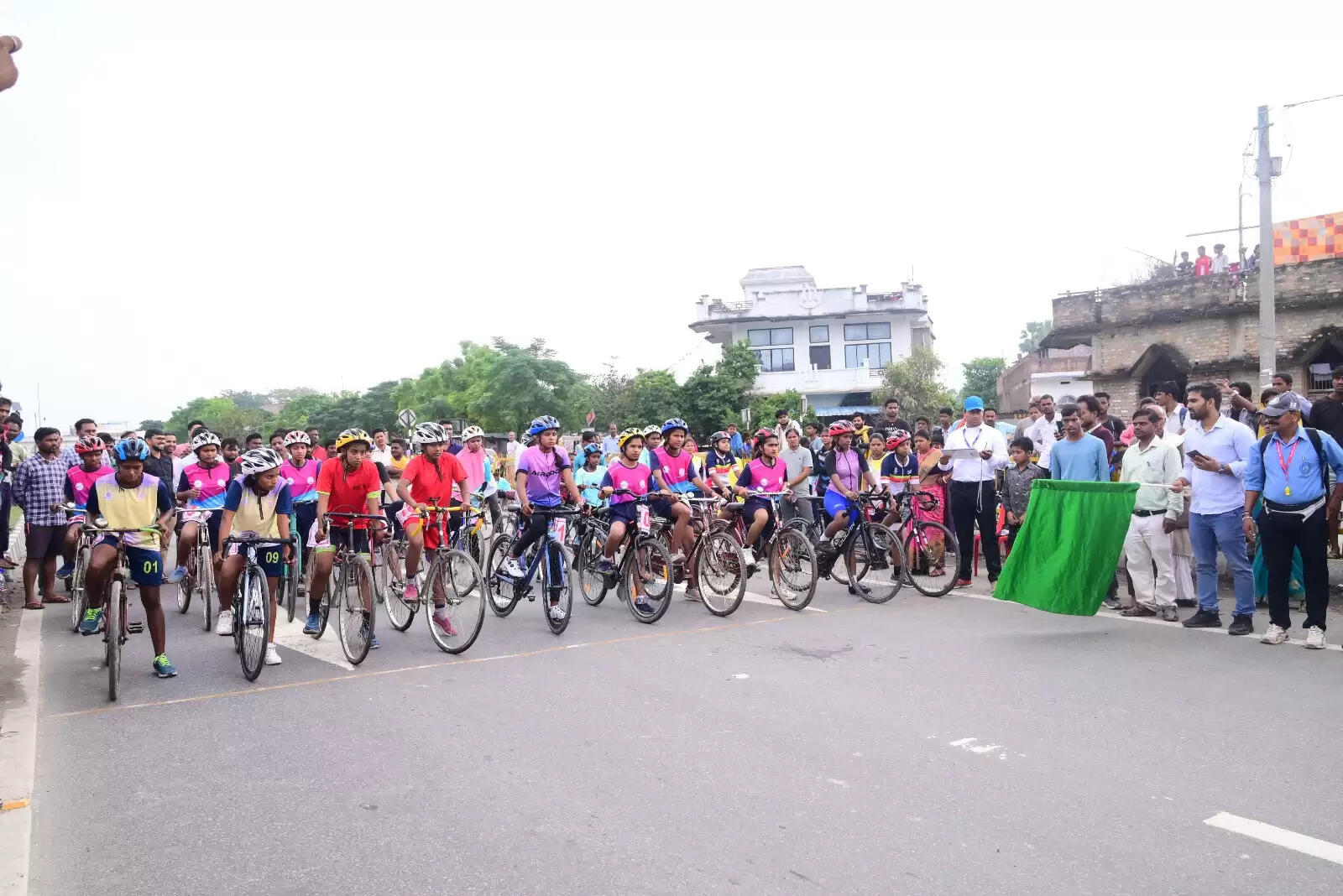 राज्य स्तरीय बालिका साइक्लिंग प्रतियोगिता 2025-26 में पूर्वी चम्पारण का रहा दबदबा