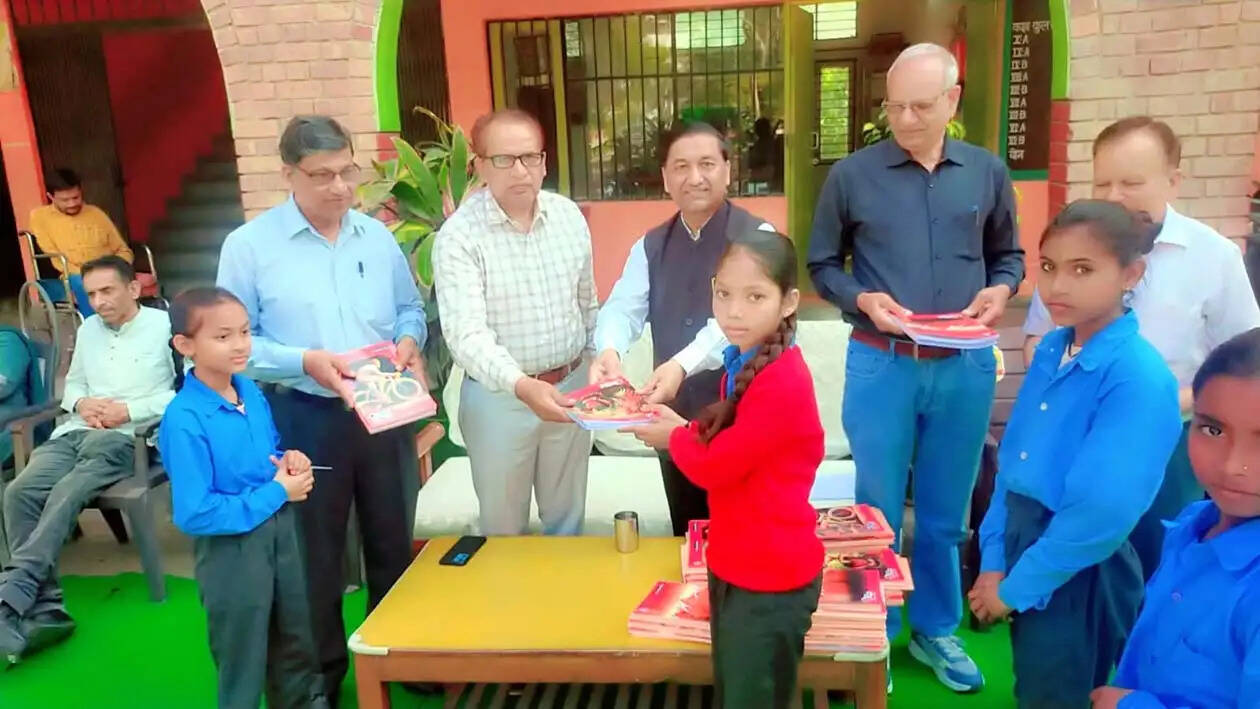 हिसार : शिक्षा जीवन की सबसे बड़ी शक्ति : नवीन जैन