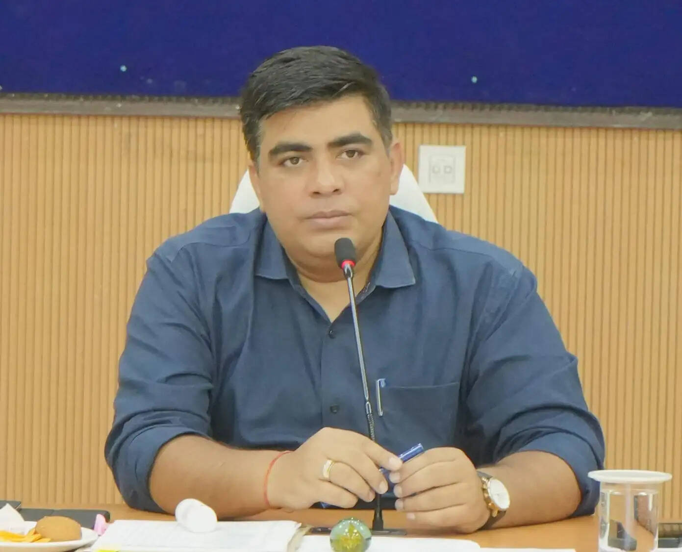 कोरबा : कलेक्टर ने दी राजस्व प्रकरणों में देरी पर सख्त कार्रवाई की चेतावनी, विभागों को दिए कई अहम निर्देश