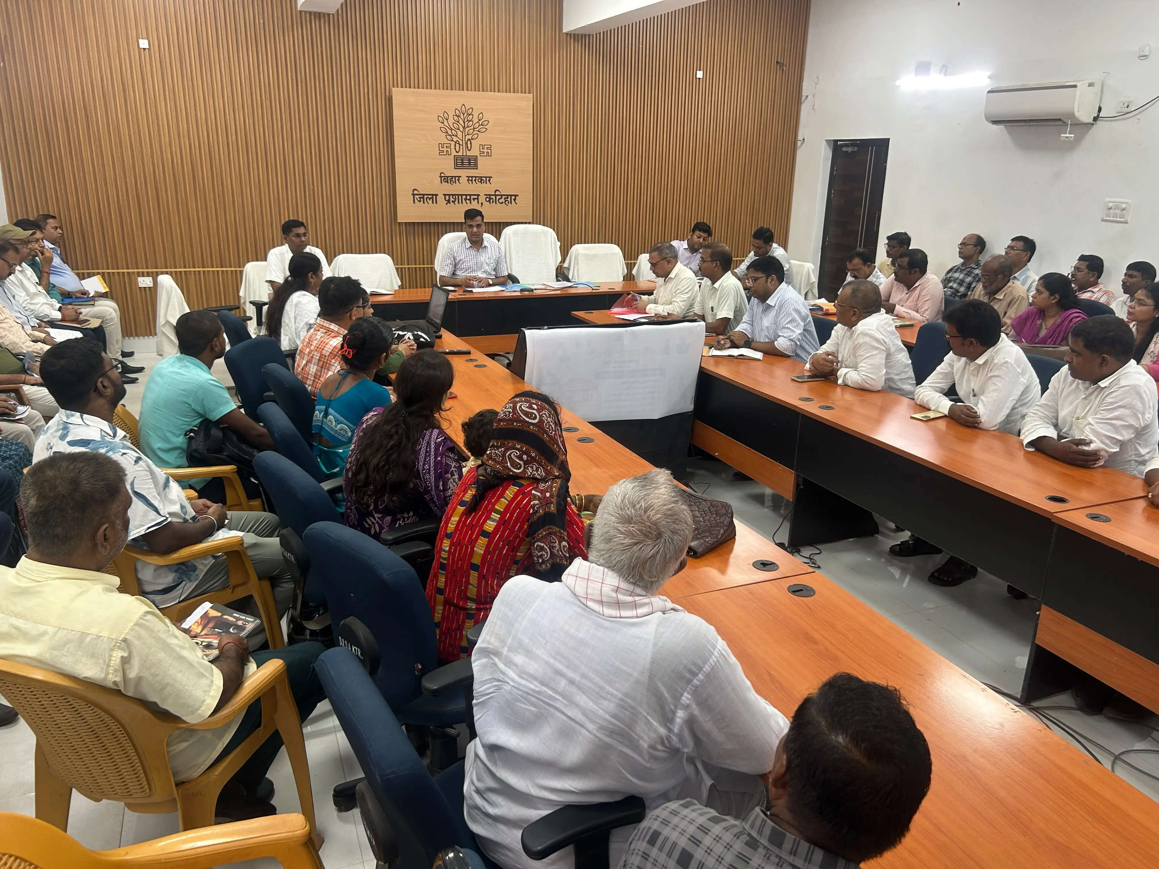 पीएम पोषण योजना और ‘दीदी की रसोई’ में स्थानीय सब्जी समितियों को प्राथमिकता