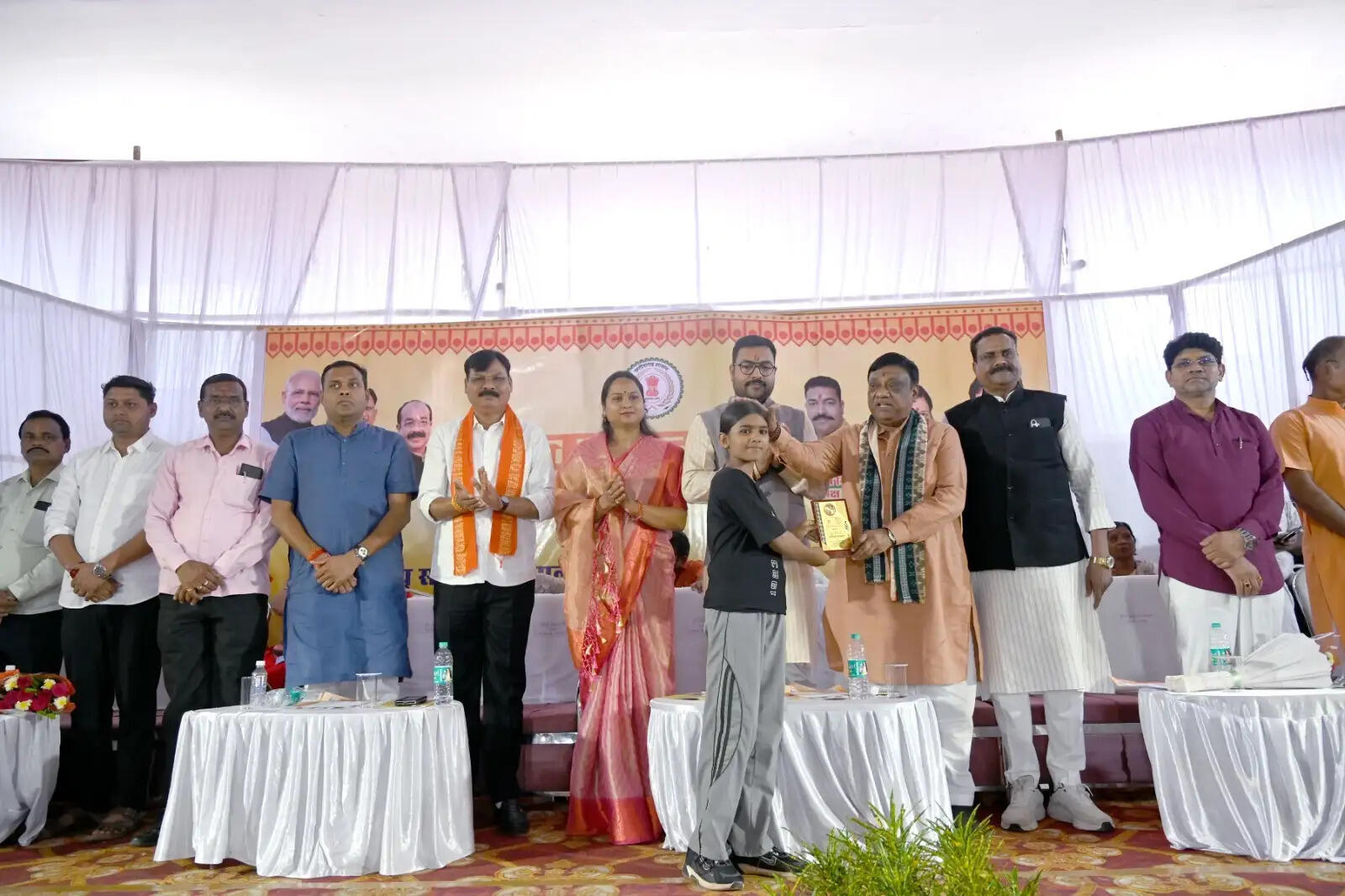 जांजगीर-चांपा: युवा उड़ान 2026 कार्यक्रम में प्रतिभावान युवाओं और खिलाड़ियों का हुआ सम्मान