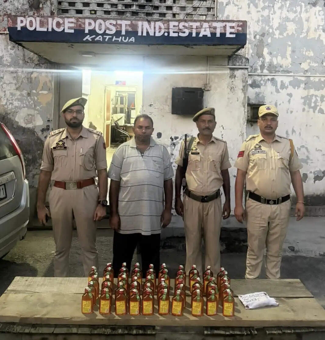 हटली रोड पर अवैध शराब बरामद, एक गिरफ्तार