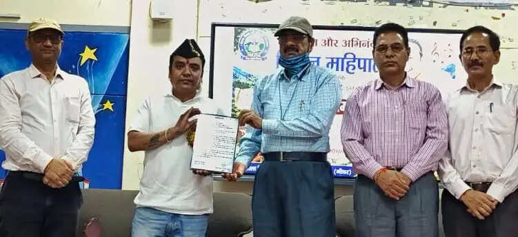 आर्थिक तंगी भी नहीं रोक सकी किशन की संगीत साधना, सुनाई संघर्ष की कहानी