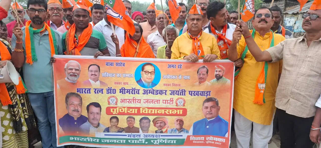 सबको शिक्षित होना जरूरी : विजय खेमका