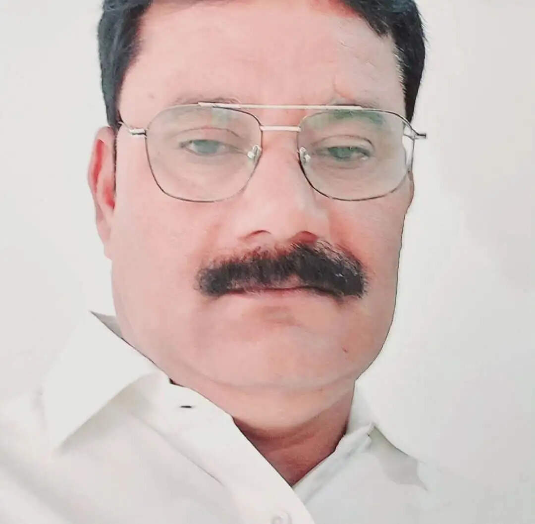 डॉक्टर की लापरवाही से सुगौली नगर परिषद के वार्ड पार्षद प्रतिनिधि की हुई मौत