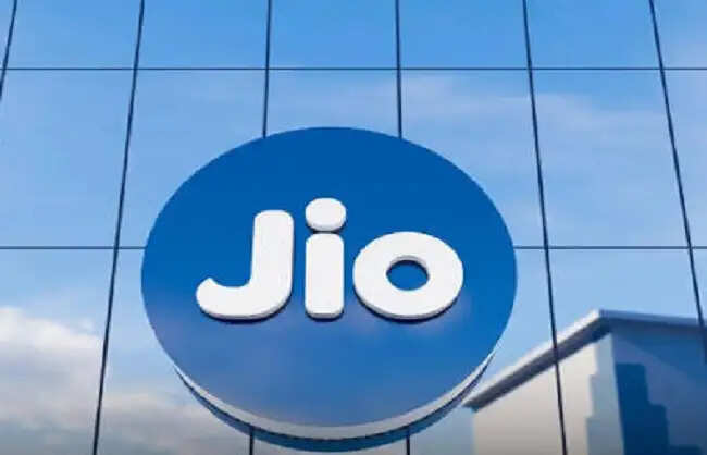 जियो प्लेटफॉर्म्स के आईपीओ को संस्थागत निवेशकों से मिली 2.5 लाख करोड़ रुपये की बोलियां