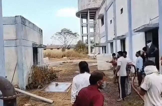 मप्र के झाबुआ में वाटर फिल्टर प्लांट से गैस का रिसाव, 49 लोग बीमार