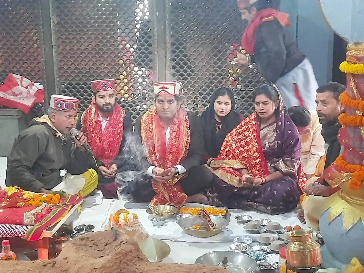 चैत्र नवरात्रि के पहले दिन कांगड़ा के शक्तिपीठों में उमड़ी श्रद्धालुओं की भीड़