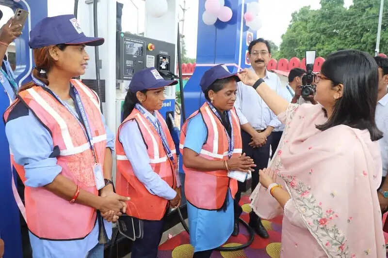ग्वालियरः जिले की 6 जरूरतमंद महिलाएं आज बनेंगीं “शक्ति दीदी”