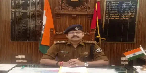 मोतिहारी एसपी ने ड्यूटी के प्रति लापरवाह चार पुलिसकर्मी को किया निलंबित