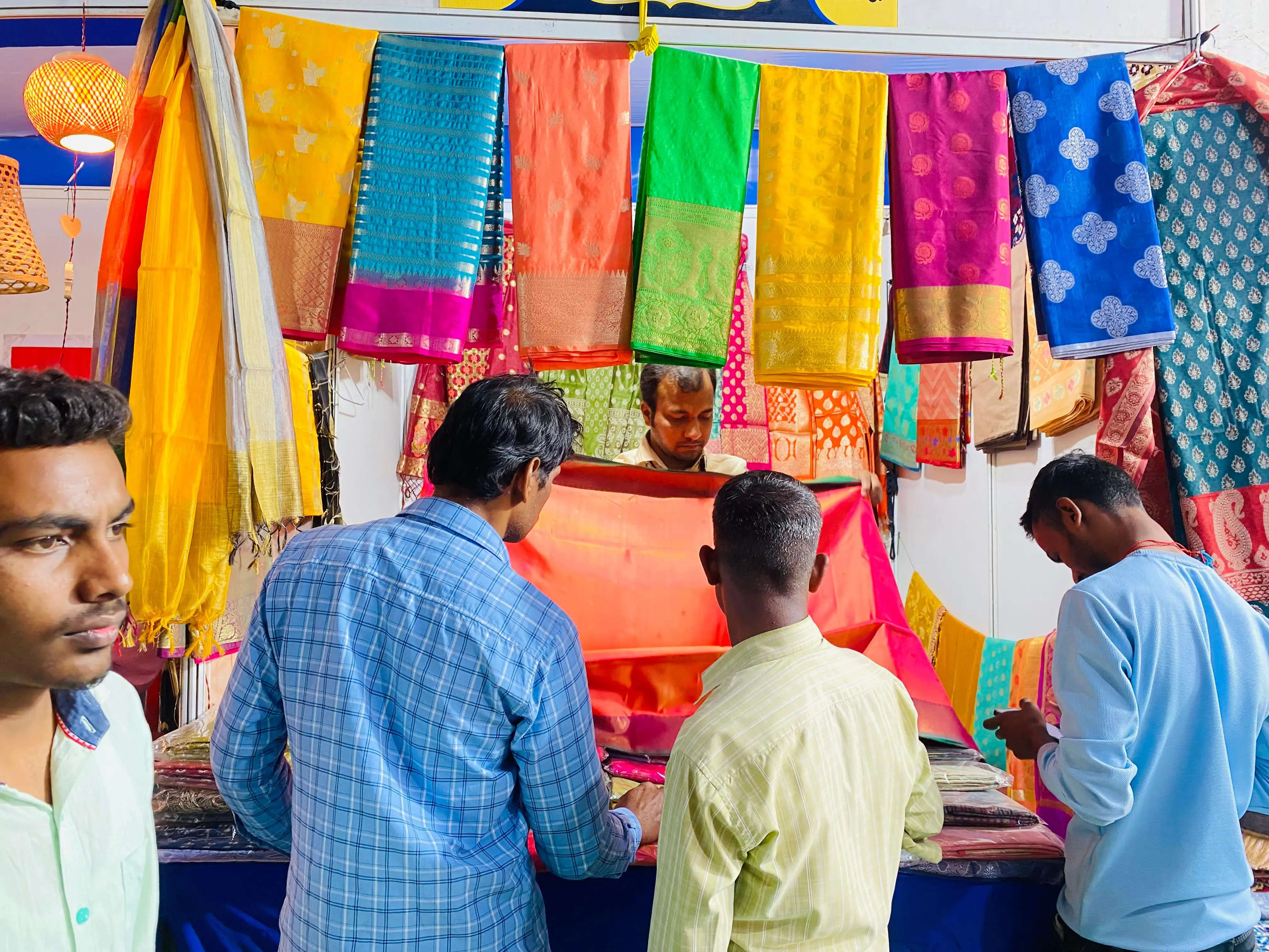 सहरसा के पटेल मैदान में कल से शुरू होगा खादी मेला सह उद्यमी बाजार