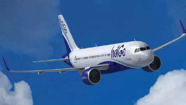 इंडिगो की 1800 से ज्यादा उड़ानों का संचालन बहाल