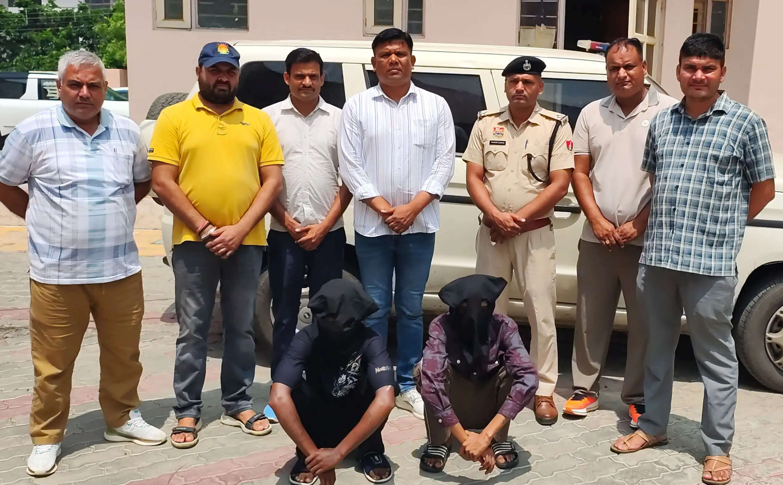 कैथल: नशीली गोलियों से तैयार करते थे घोल, 100 रुपये में बेचते थे शीशी
