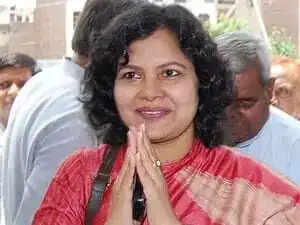 फरीदाबाद में पूर्व विधायक से दस लाख की धोखाधड़ी