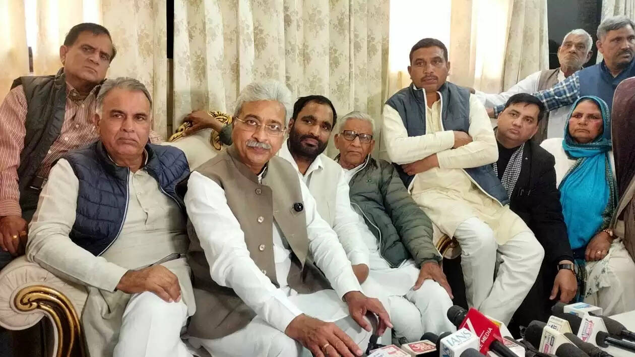 हिसार : कांग्रेस संगठन गांव से बूथ तक मजबूत होगा, हर कार्यकर्ता को मिलेगी जिम्मेदारी : राव नरेंद्र सिंह