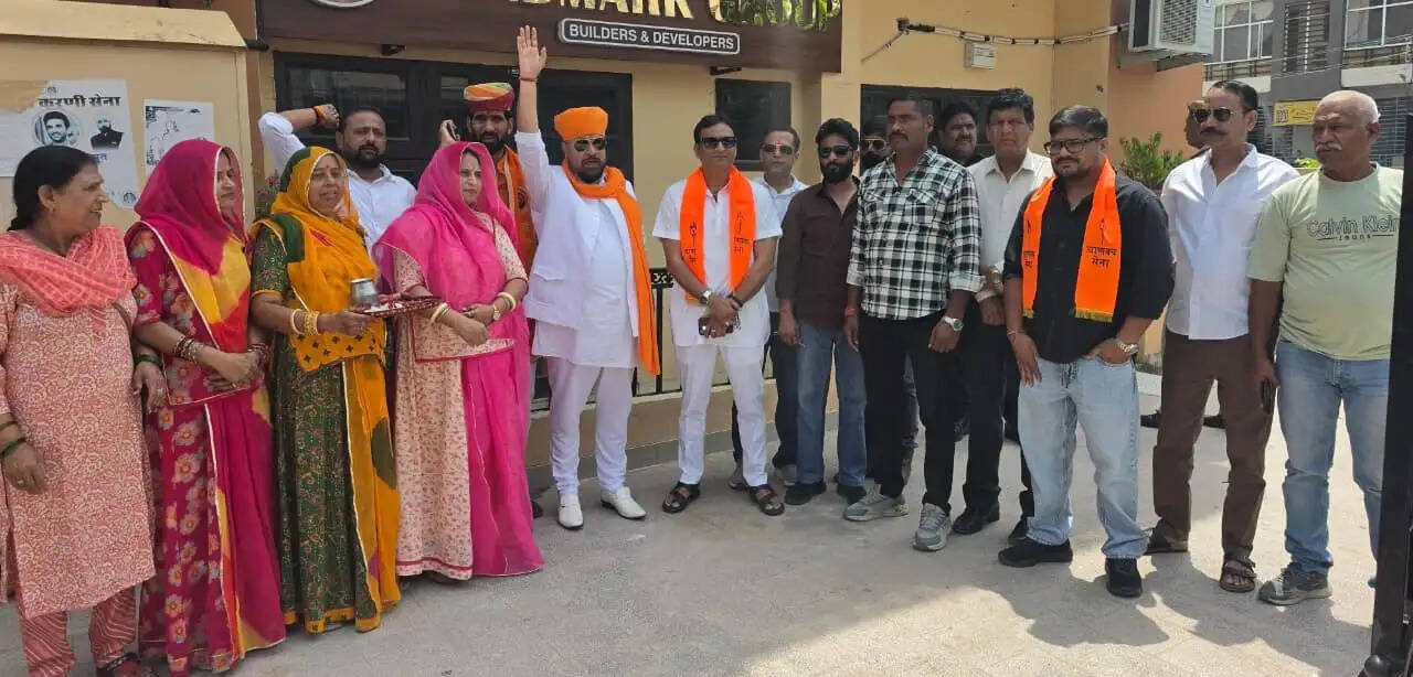 आरक्षण सुधार को लेकर जंतर-मंतर पर राष्ट्रीय करणी सेना का अनिश्चितकालीन धरना शुक्रवार से