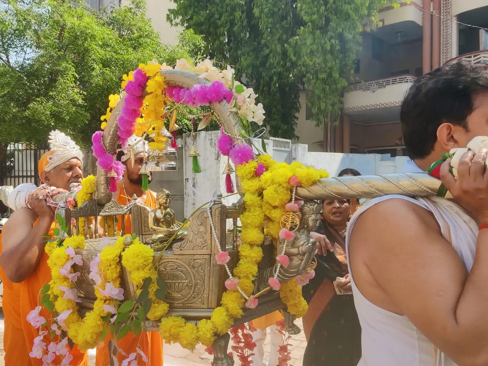 भगवान महावीर के आदर्श आज भी प्रासंगिक, ऋषभ जैन बोले- अहिंसा और करुणा ही सच्चा धर्म