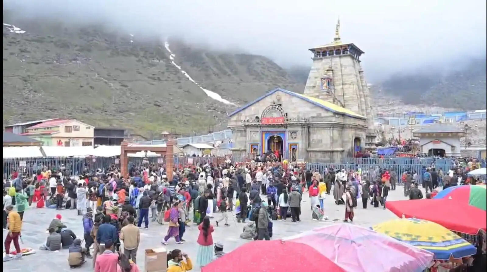 श्री केदारनाथ धाम यात्रा में तेजी से बढ़ रही श्रद्धालुओं की संख्या