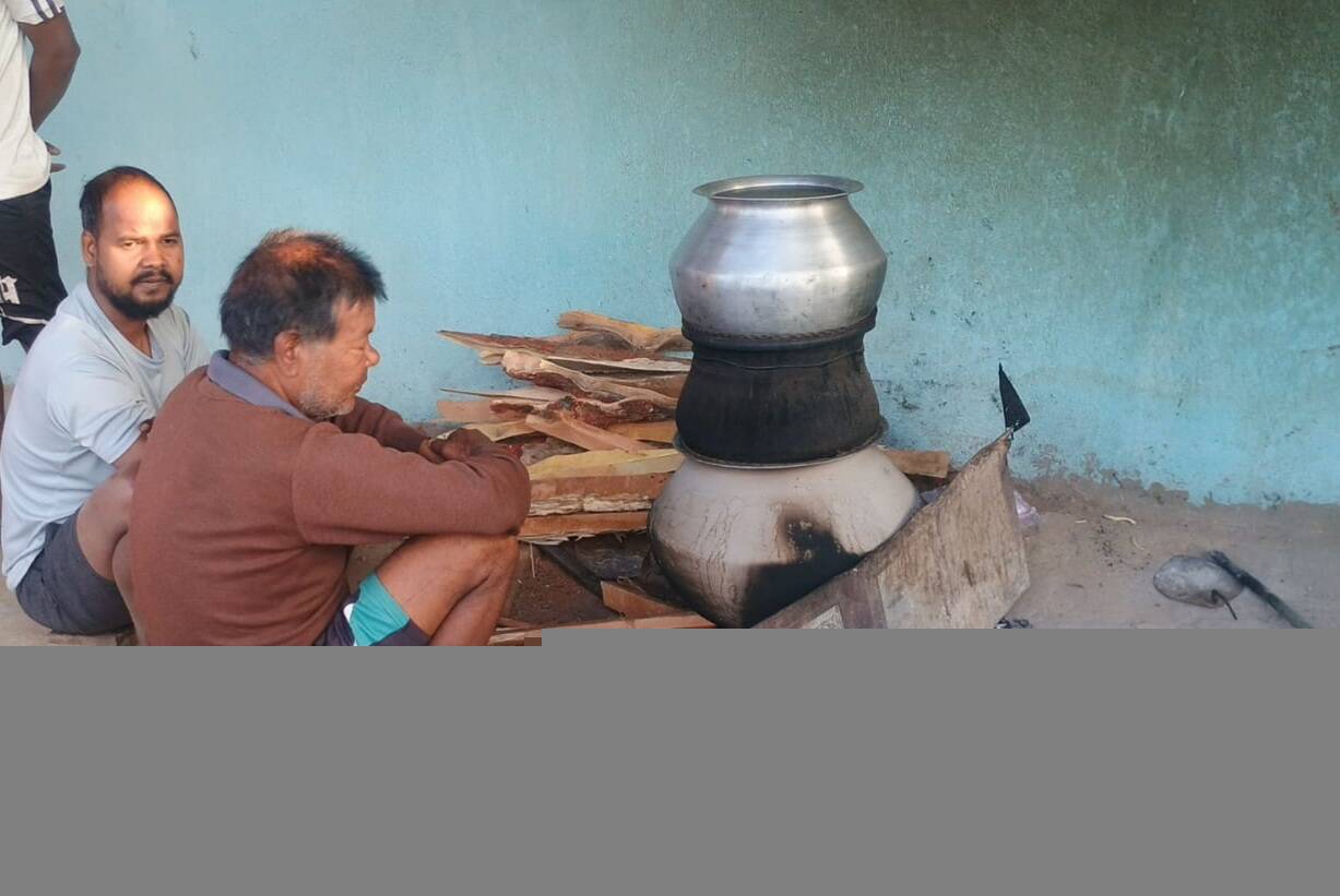 होली व रामनवमी से पहले रांची में उत्पाद विभाग की कार्रवाई, नकली विदेशी शराब सहित आठ आरोपी गिरफ्तार