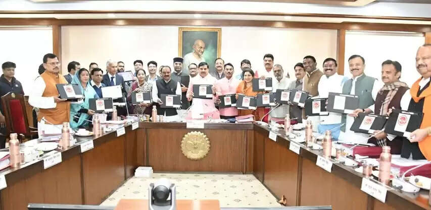 (कैबिनेट) शिक्षकों के लिए चतुर्थ क्रमोन्नत वेतनमान योजना लागू, 322 करोड़ 34 लाख रुपये की स्वीकृति