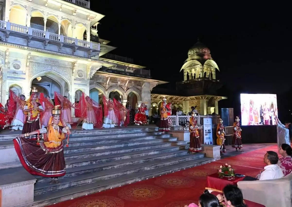 (अपडेट) विश्व पर्यटन दिवस पर अल्बर्ट हॉल पर हुआ सांस्कृतिक संध्या का आयोजन