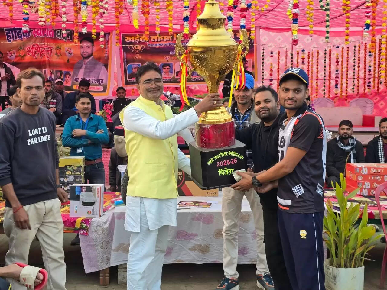 मऊरानीपुर टीम ने बांदा को 24 रनों से हराकर जीता फाइनल