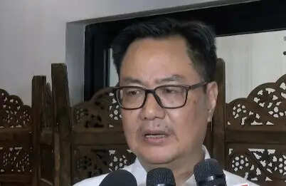 दिल्ली में एक संगीतकार की हत्या पर राजनीति नहीं होनी चाहिए: किरेन रिजिजू