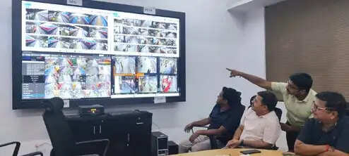 नीट (यूजी) परीक्षा : मंडल रेल प्रबंधक ने वॉर रूम से की निरंतर निगरानी