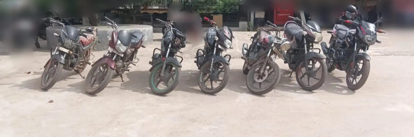 बाइक चोर गिरोह के तीन सदस्य गिरफ्तार, सात बाइक बरामद