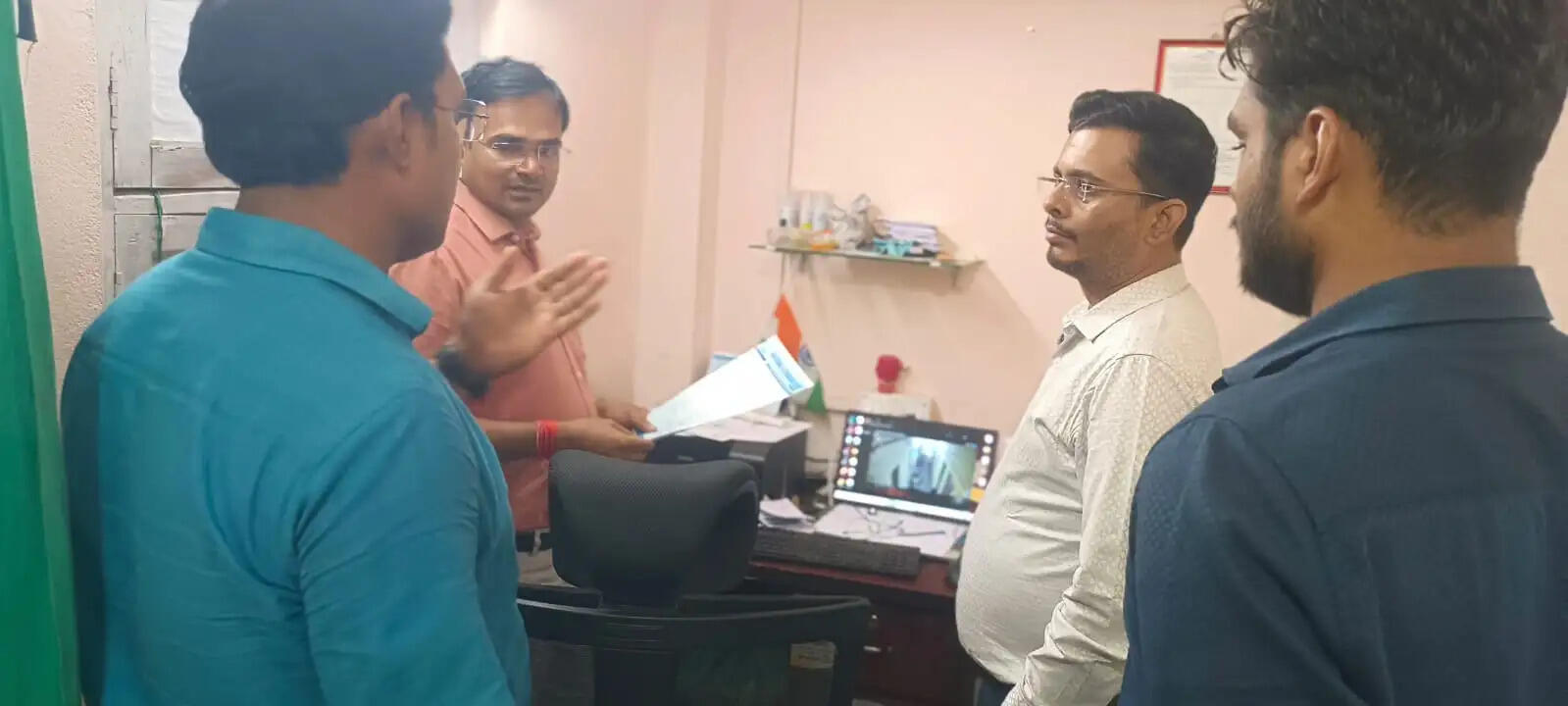 औचक निरीक्षण में अल्ट्रासाउंड केंद्र सील, तकनीशियन द्वारा जांच करते पकड़ा गया