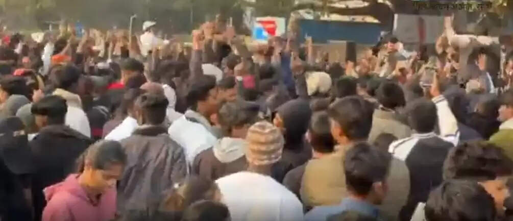 विंटर फेस्ट में ‘जैम एट स्ट्रीट’ बना आकर्षण, सड़कों पर उमड़ा शहर का उत्साह