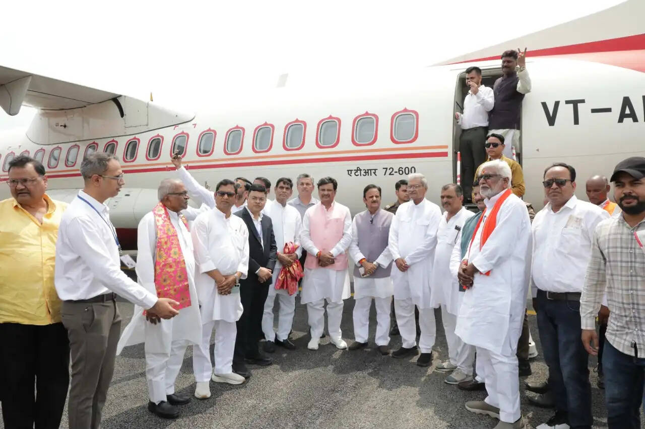 विन्ध्य का वर्षों से संजोया हुआ हवाई सेवा का सपना हो रहा साकार- उप मुख्यमंत्री&nbsp;शुक्ल