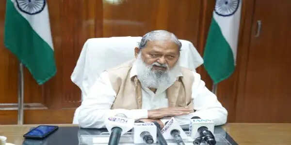 बिजली के समानांतर लाइसेंस के खिलाफ 5-6 दिन में अपील करेगी हरियाणा सरकार : अनिल विज
