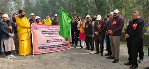 कैथल : महर्षि वाल्मीकि संस्कृत विश्वविद्यालय में हुई स्वदेशी संकल्प दाैड़ का आयोजन