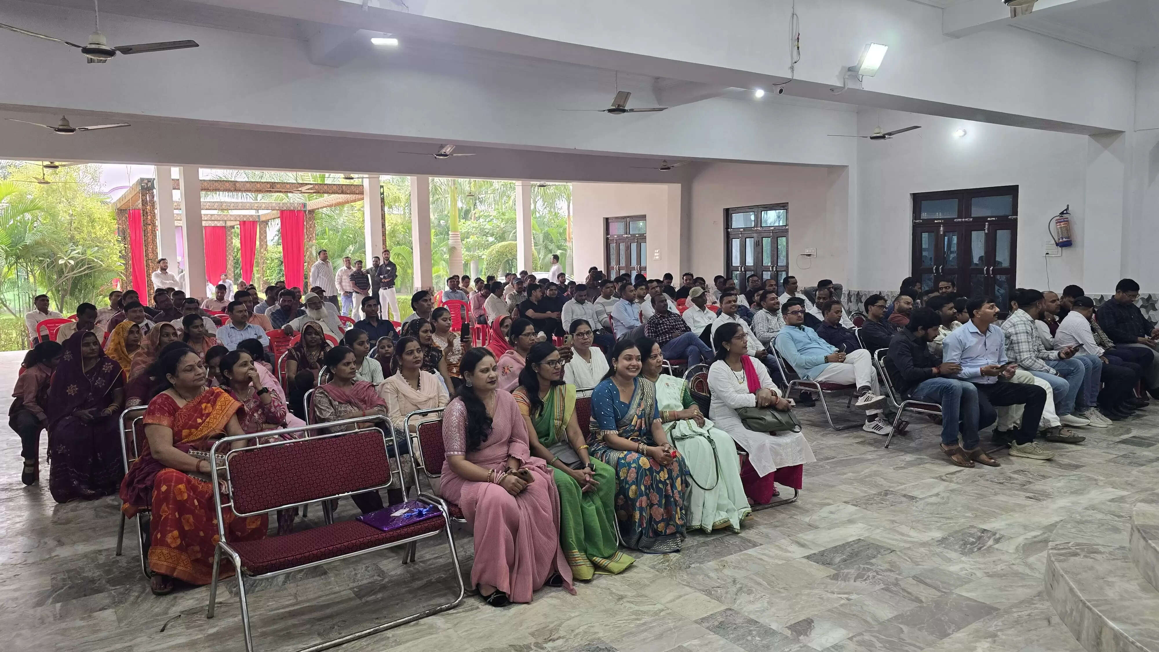 यूटा ने शिक्षकों का किया सम्मान, टेट मुद्दे पर लड़ेगा कानूनी लड़ाई