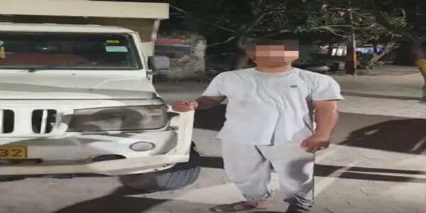सारण पुलिस ने 8 मवेशियों के साथ एक युवक को किया गिरफ्तार