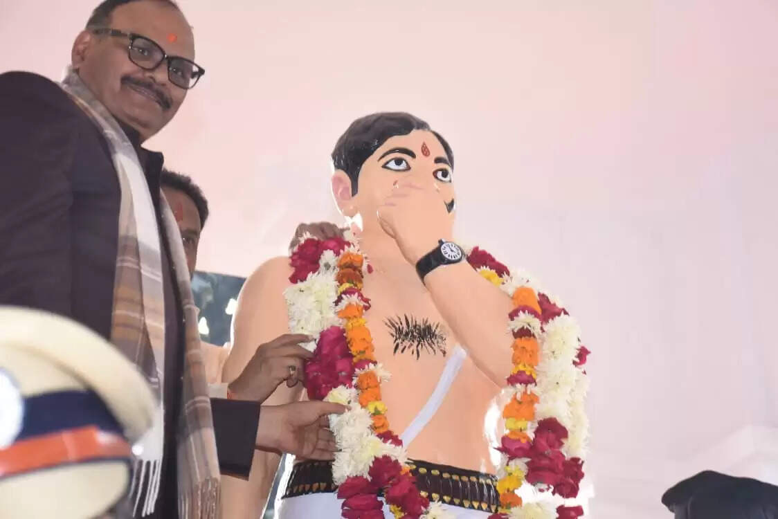 अमर बलिदानी चन्द्रशेखर आजाद की 120वीं जयंती पर उप मुख्यमंत्री ब्रजेश पाठक ने किया नमन