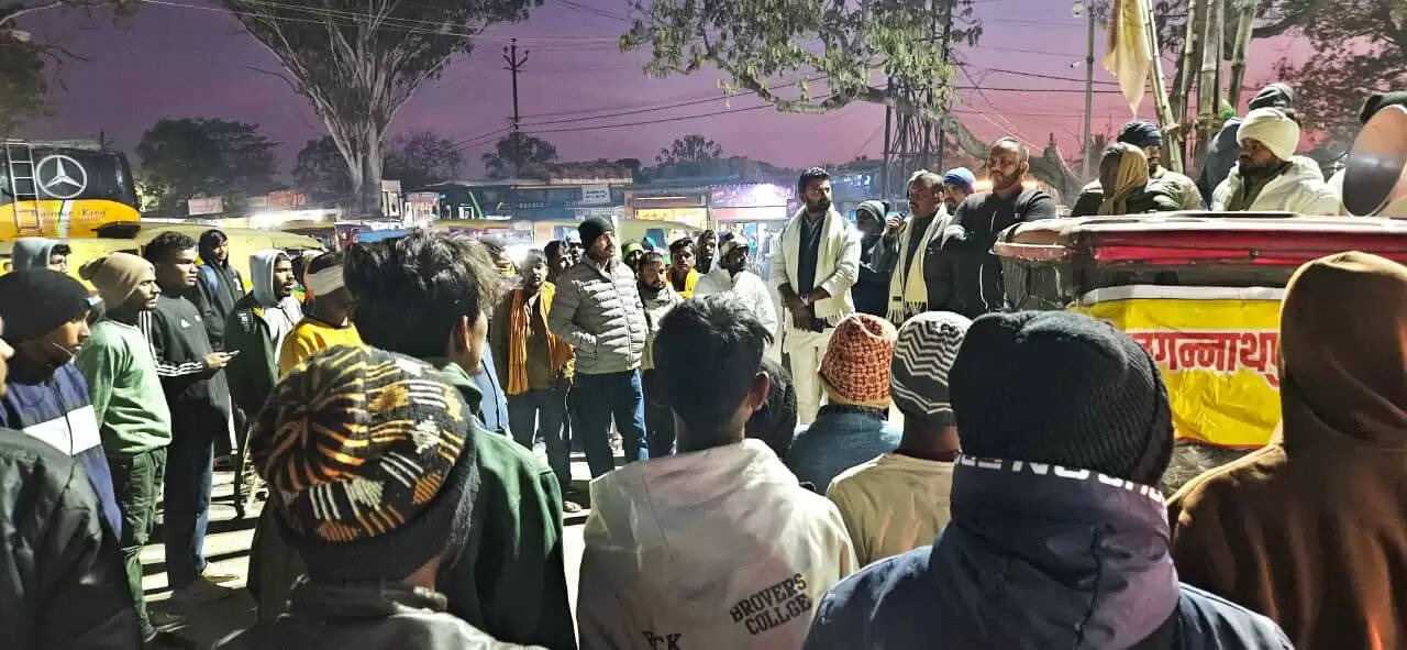 अंश–अंशिका की सकुशल वापसी की मांग को लेकर धुर्वा और जेपी मार्केट में नुक्कड़ सभाएं