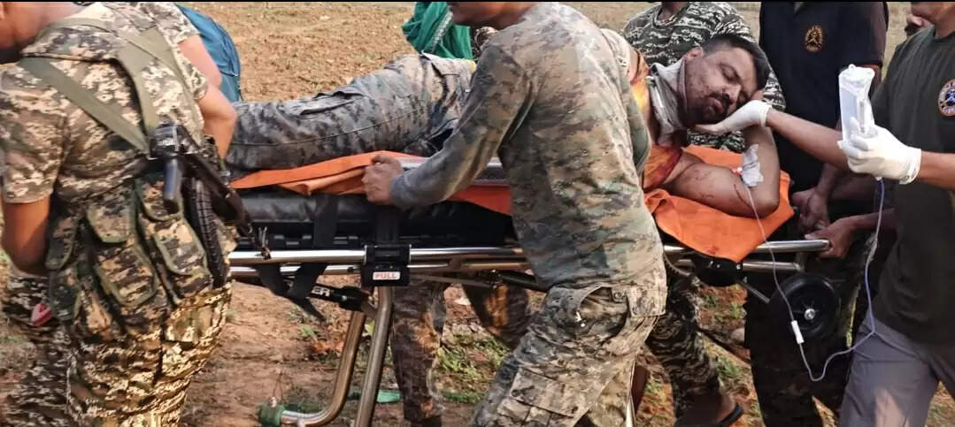 झारखंड के सारंडा जंगल में मुठभेड़, पांच जवान घायल