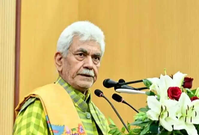 कश्मीर घाटी, जंगलों या गांवों में सक्रिय हर आतंकवादी को निष्क्रिय किया जाना चाहिए-उपराज्यपाल